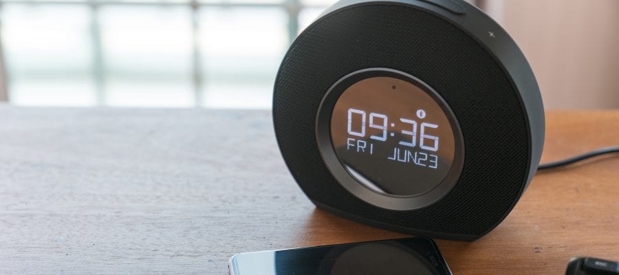 Stick To Your Morning Routine With The Best Clock Radio | Reviews ...