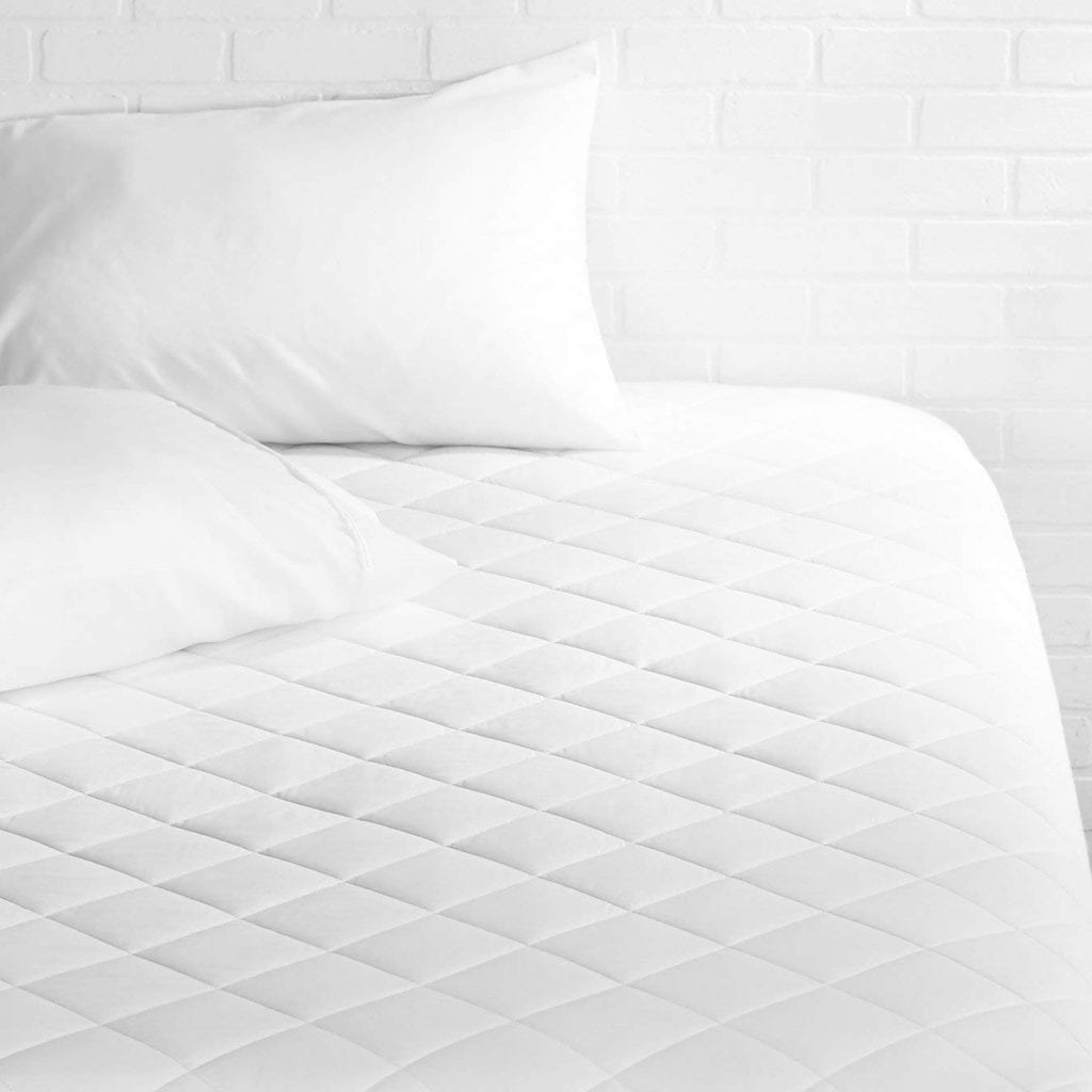 amazonbasics-hypoallergenic-quilted-mattress-topper-mattress-pad