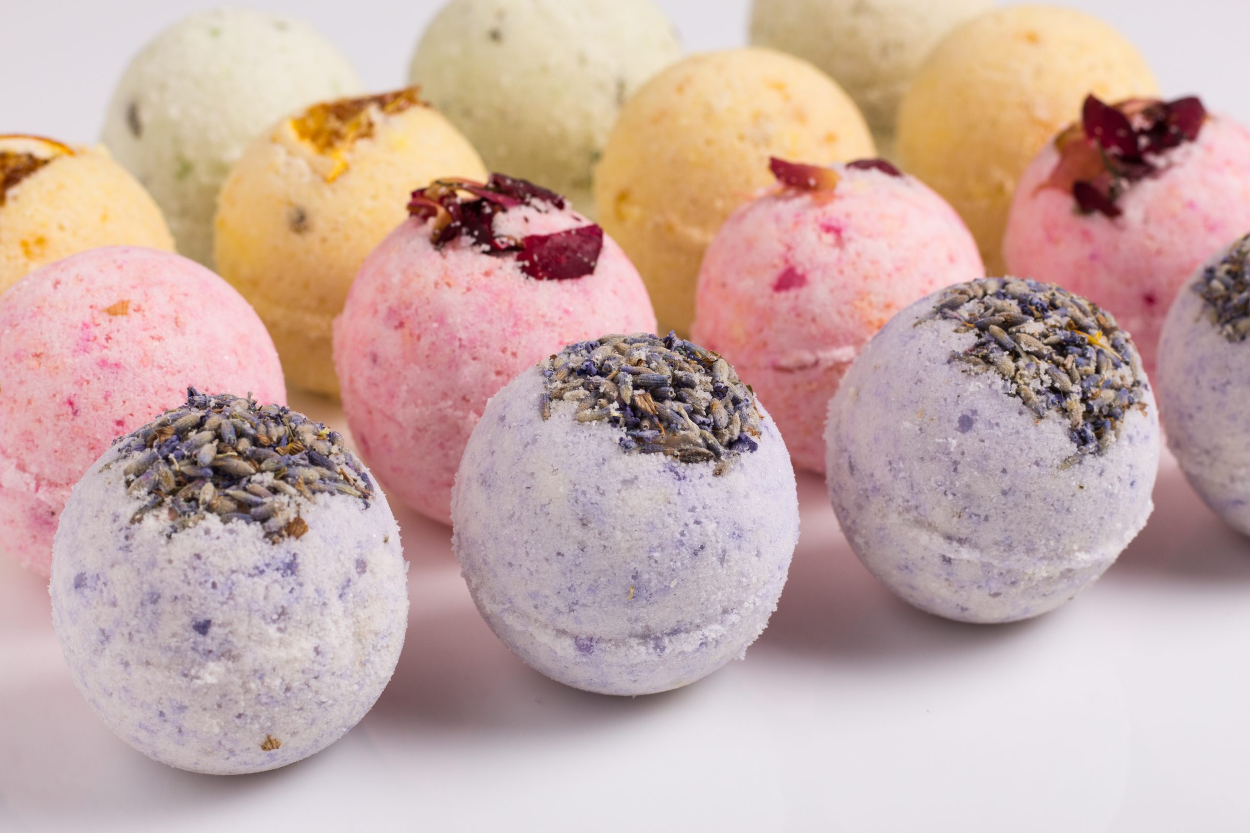 The Best Bath Bombs Reviews Ratings Comparisons