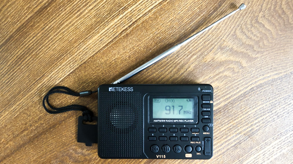 retekess-radio-retekess-v115-portable-am-fm-shortwave-radio-review-ub-1