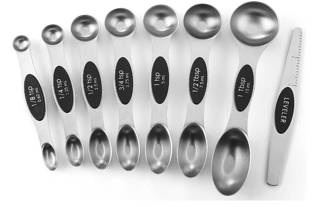 OXO 11132100 Good Grips 1/4 tsp. to 1 Tbsp. 4-Piece Magnetic Stainless  Steel Measuring Spoon Set
