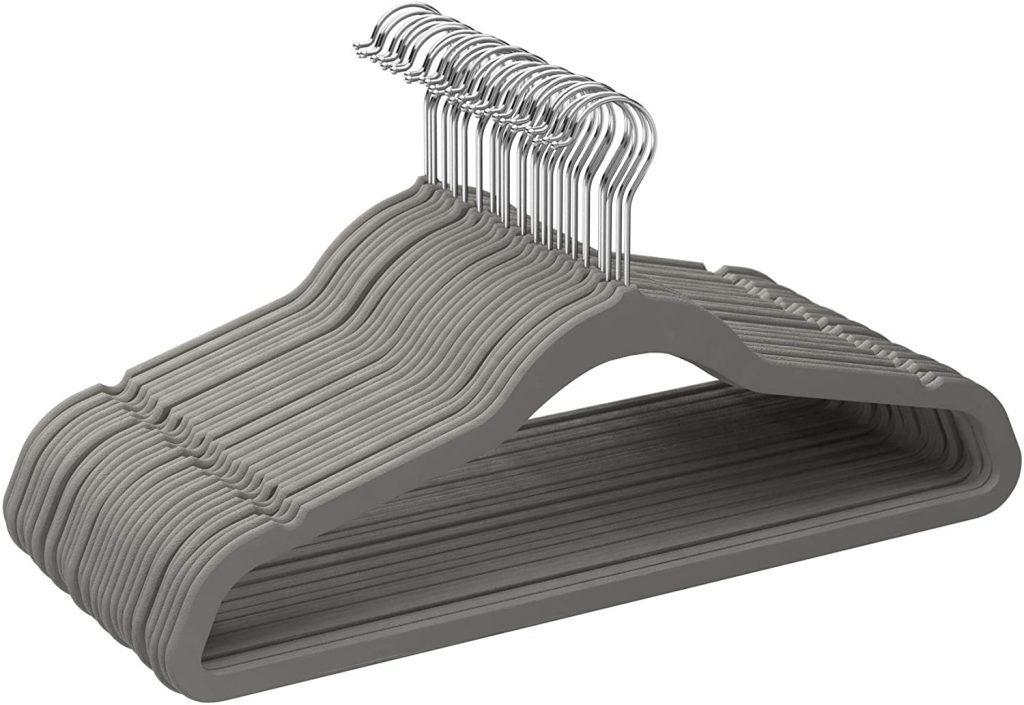 SUPJOO Swiveling Hook Cute Velvet Hangers, 50-Pack