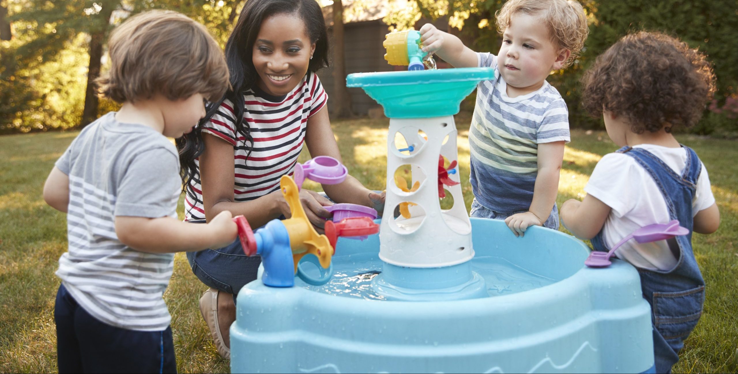 best sand and water table for toddlers