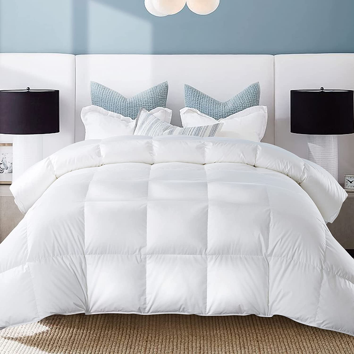 APSMILE Lightweight Goose Feather Down Comforter King Size - Ultra Soft  Organic Cotton Quilted All-Season Thin Feather Down Duvet Insert for Warm  Weather/Hot Sleepers (106x90, Ivory White) : : Home & Kitchen