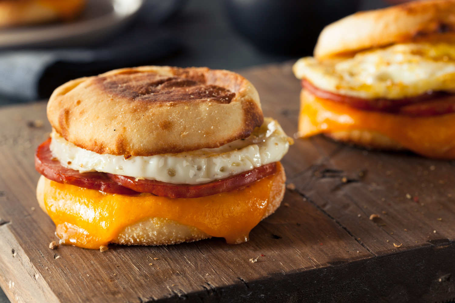 This Hamilton Beach Dual Breakfast Sandwich Maker will upgrade your ...