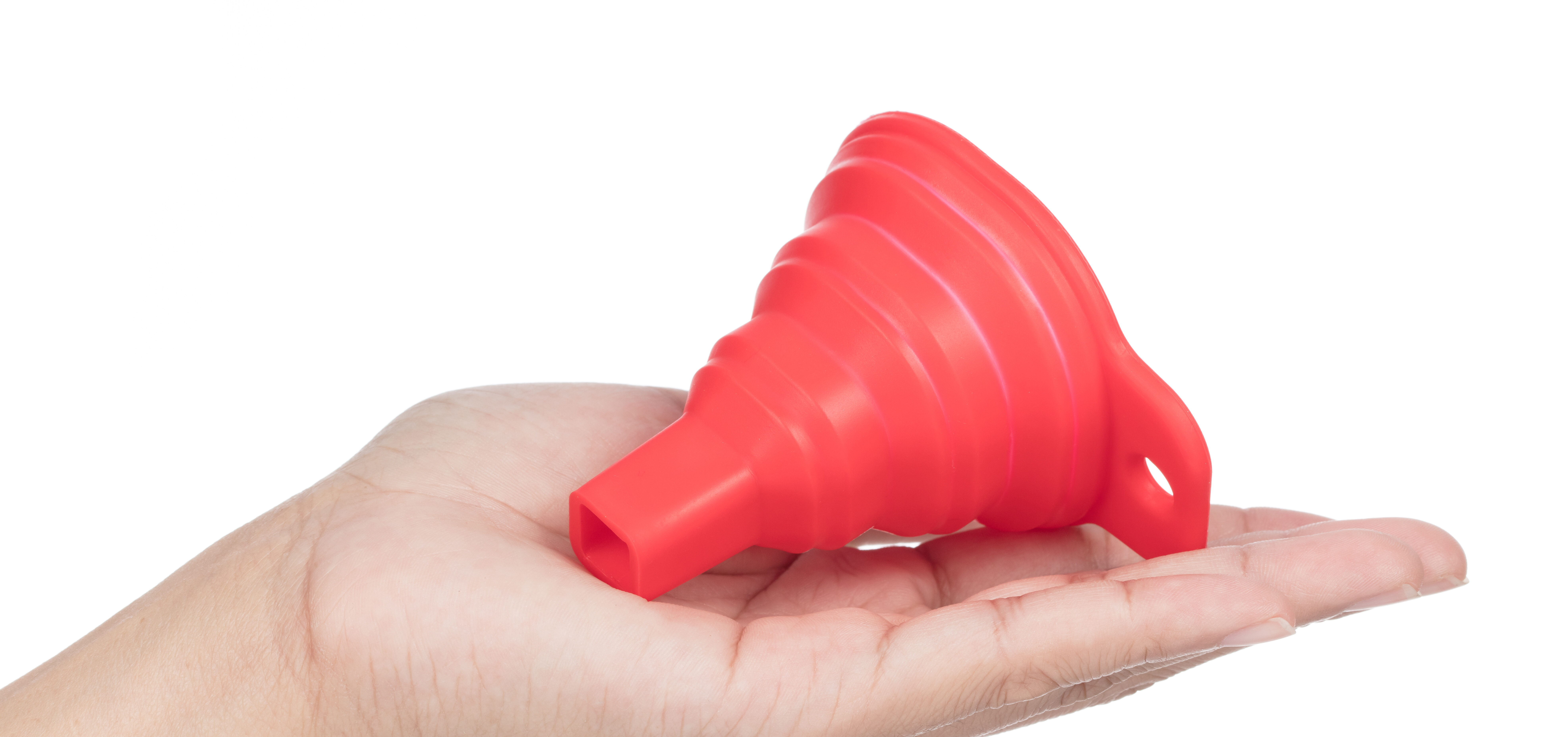 https://www.dontwasteyourmoney.com/wp-content/uploads/2023/05/best-silicone-funnel-e1682971164894.jpeg